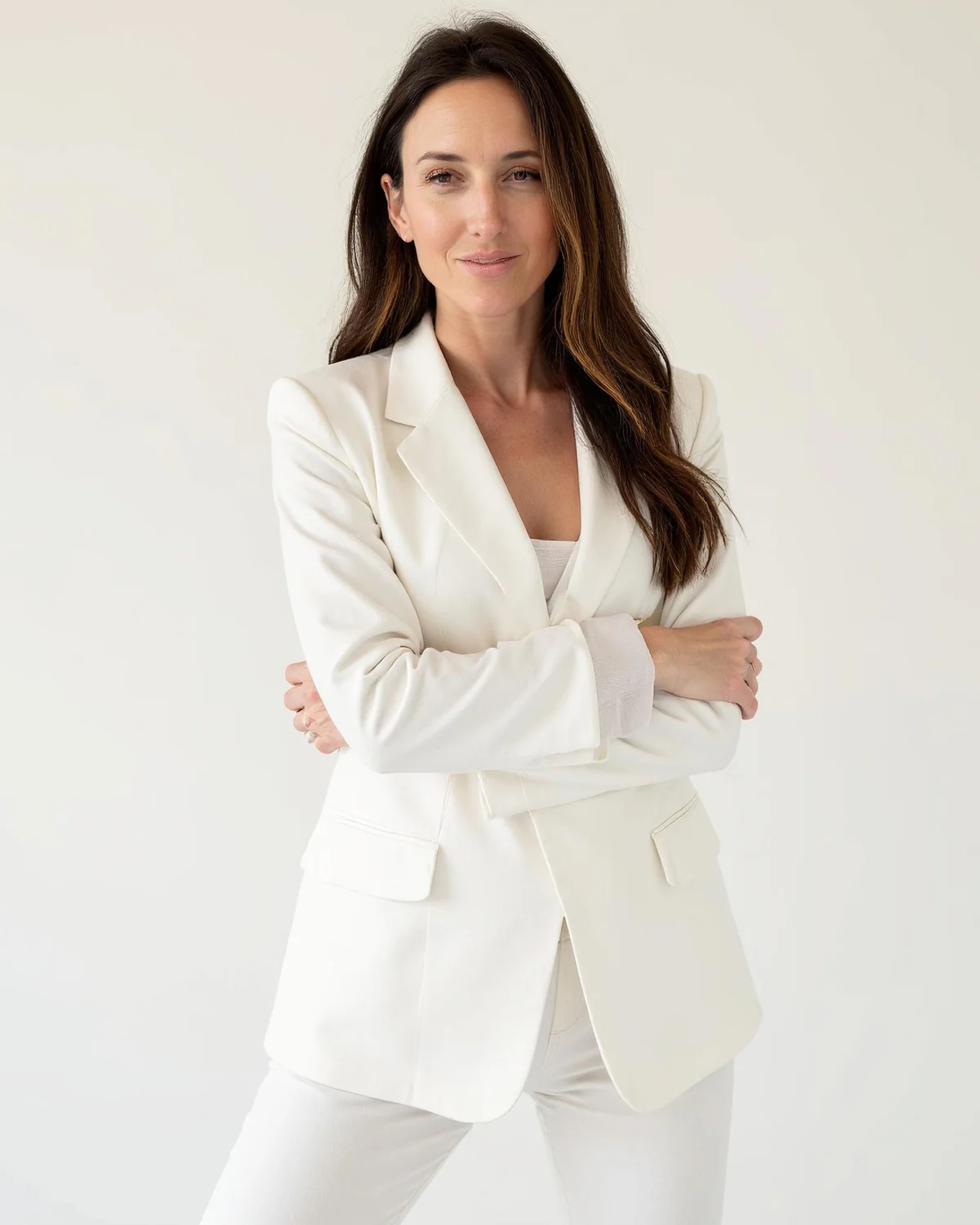 Ashley Sjolie, founder of Sjolie Sunless and in-person spray tan training instructor